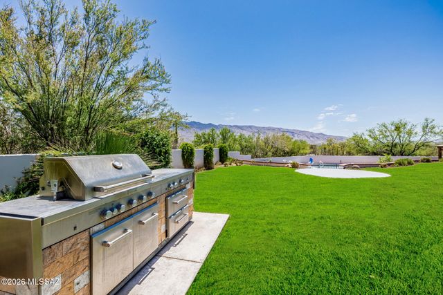 2190 N Calle El Trigo, Tucson, AZ 85749