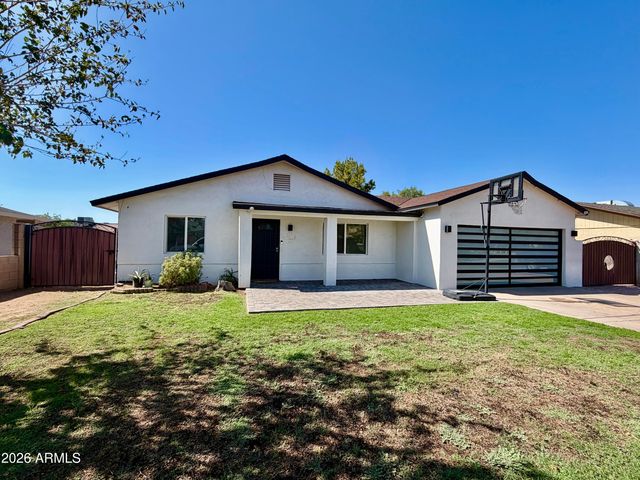 5731 W CORTEZ Street, Glendale, AZ 85304
