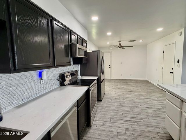 5731 W CORTEZ Street, Glendale, AZ 85304