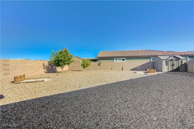 2096 Del Aqua Avenue, Henderson, NV 89002