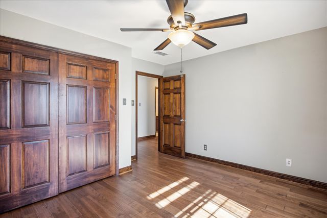 424 Edwards Drive, Dublin, TX 76446