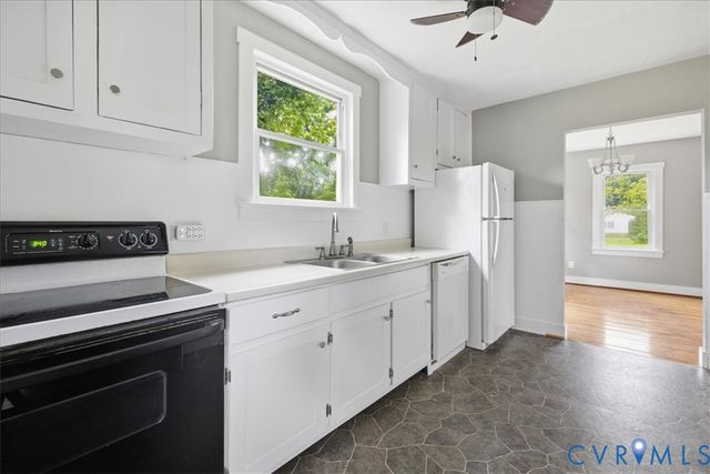 7232 Hopkins Rd, North Chesterfield, VA 23237