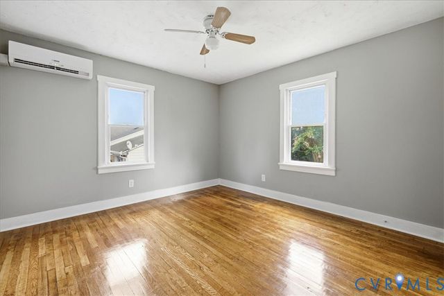 7232 Hopkins Rd, North Chesterfield, VA 23237