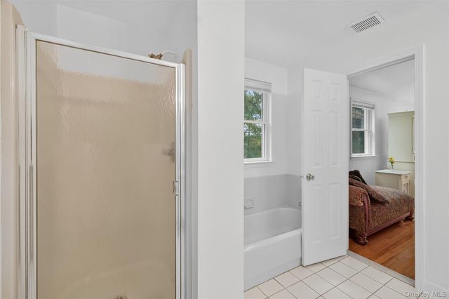 6 Summer Winds Court, Cornwall On Hudson, NY 12520