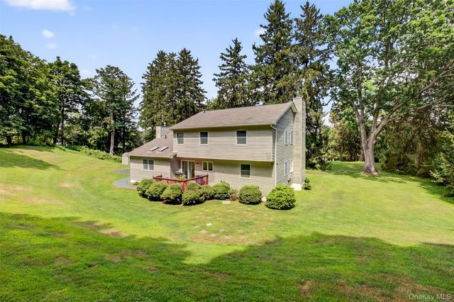 6 Summer Winds Court, Cornwall On Hudson, NY 12520