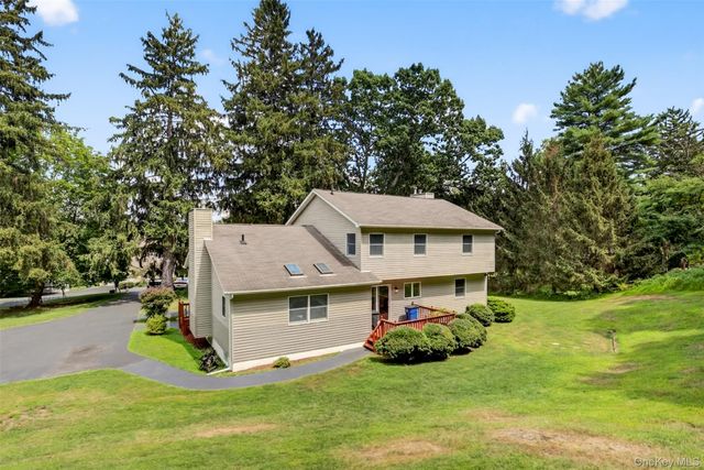 6 Summer Winds Court, Cornwall On Hudson, NY 12520