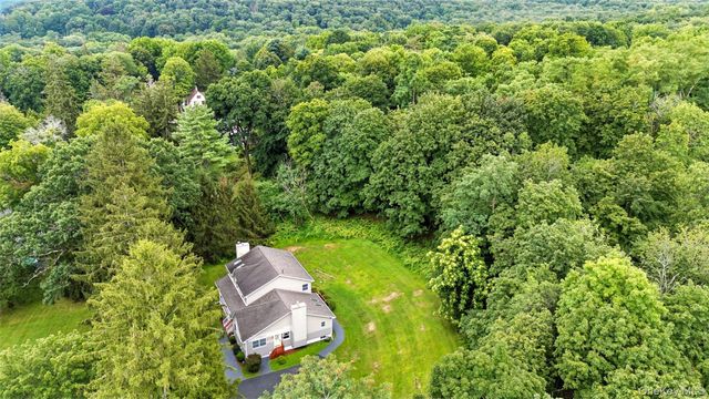 6 Summer Winds Court, Cornwall On Hudson, NY 12520