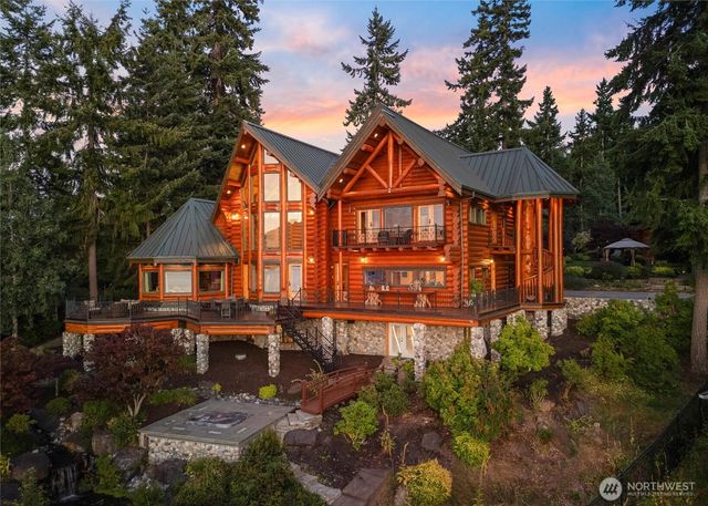 14594 NW Tree Top Lane, Seabeck, WA 98380