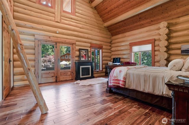 14594 NW Tree Top Lane, Seabeck, WA 98380