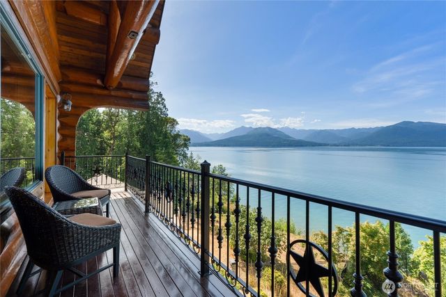 14594 NW Tree Top Lane, Seabeck, WA 98380