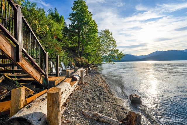 14594 NW Tree Top Lane, Seabeck, WA 98380