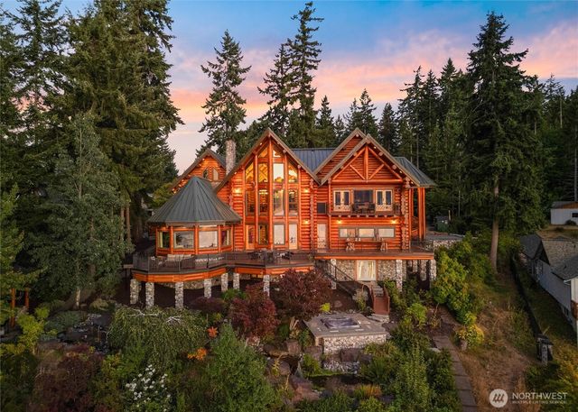 14594 NW Tree Top Lane, Seabeck, WA 98380