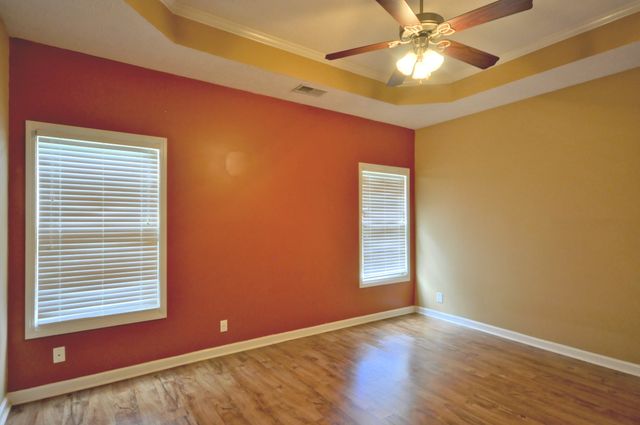 3818 HARVEST RDG, Clarksville, TN 37040