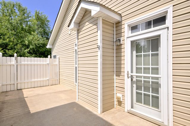3818 HARVEST RDG, Clarksville, TN 37040