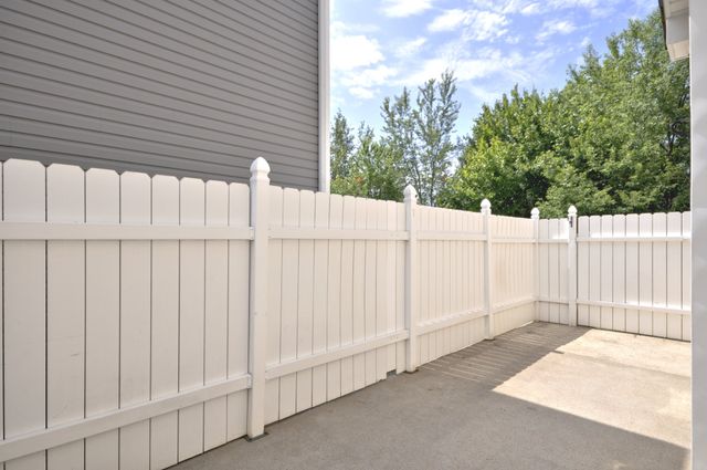 3818 HARVEST RDG, Clarksville, TN 37040