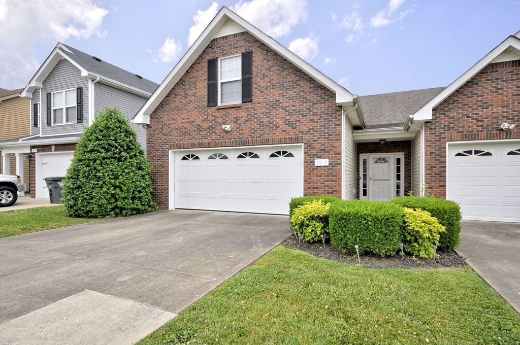 3818 HARVEST RDG, Clarksville, TN 37040