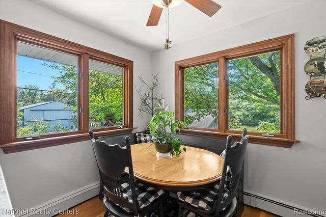 1785 Middle Road, Highland, MI 48357