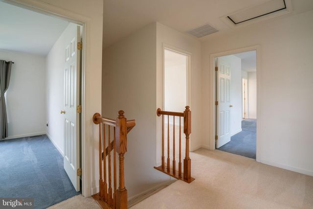 10955 SOUTHCOATE VILLAGE DR, Bealeton, VA 22712
