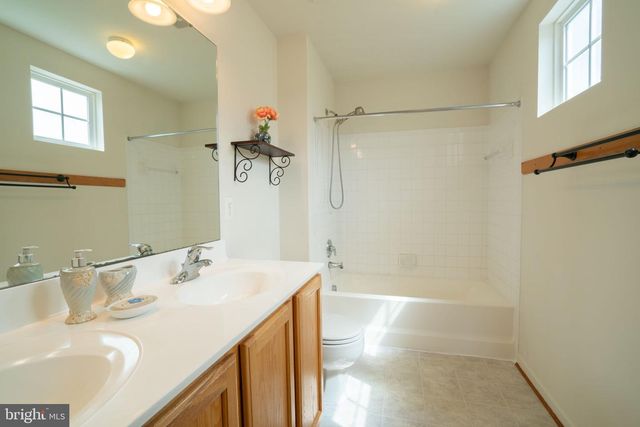10955 SOUTHCOATE VILLAGE DR, Bealeton, VA 22712