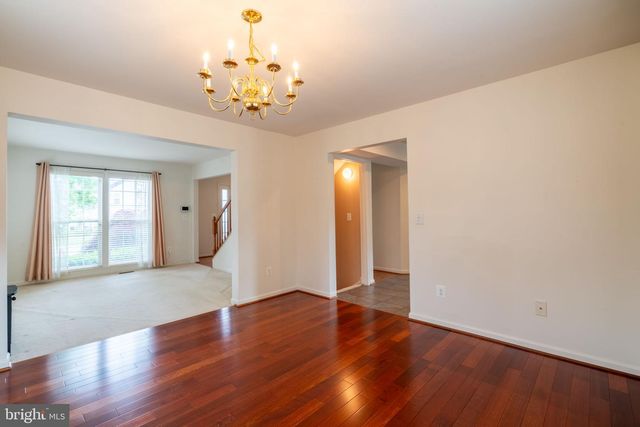 10955 SOUTHCOATE VILLAGE DR, Bealeton, VA 22712