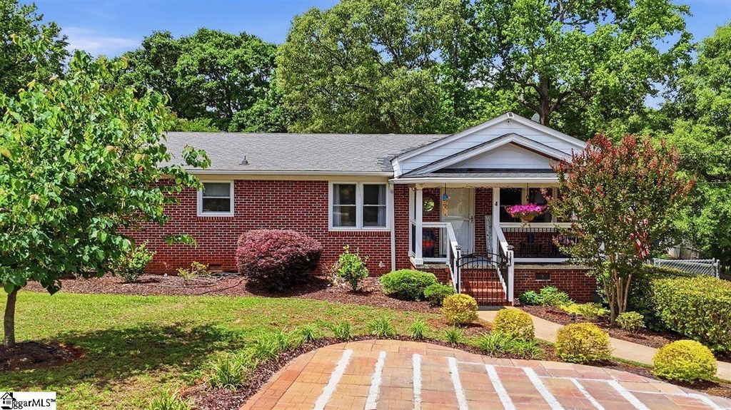 4 Rhonda Court, Greenville, SC 29617