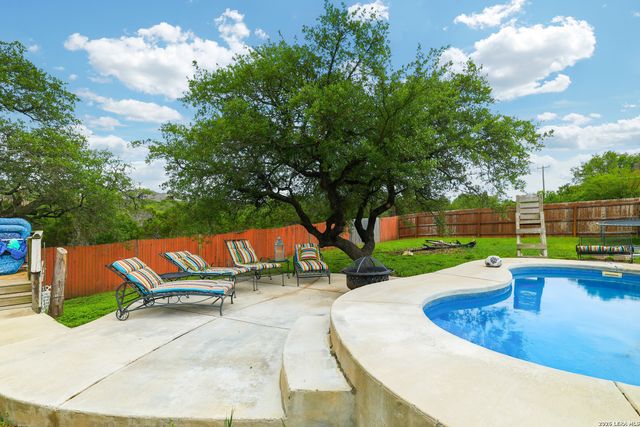 1728 Mountain Cove, San Antonio, TX 78258