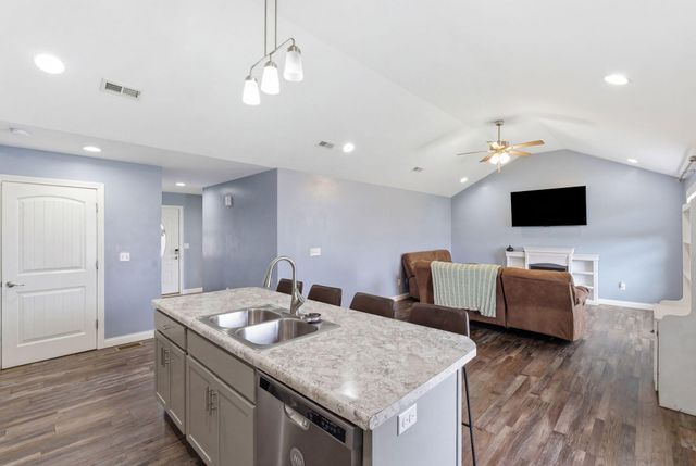 307 Wyldwood Way, Berea, KY 40403