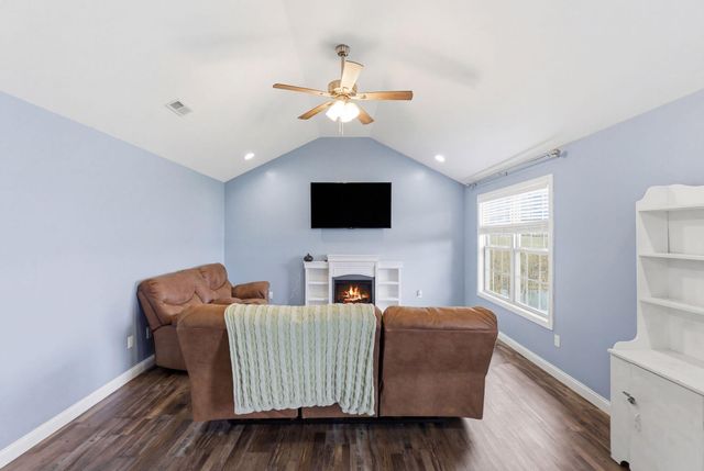 307 Wyldwood Way, Berea, KY 40403