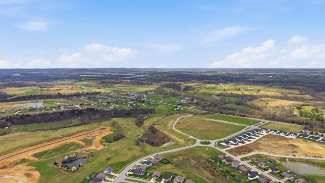 307 Wyldwood Way, Berea, KY 40403