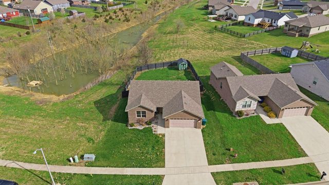 307 Wyldwood Way, Berea, KY 40403