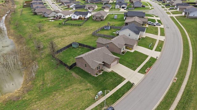 307 Wyldwood Way, Berea, KY 40403