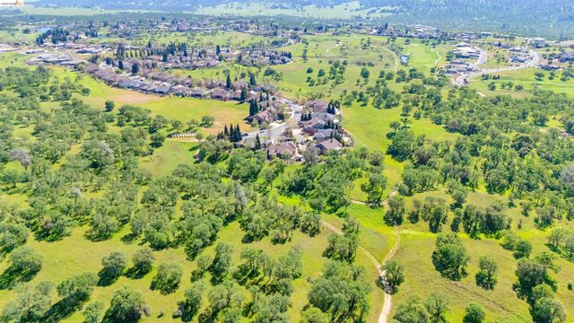 16 Rock Ridge, Copperopolis, CA 95228