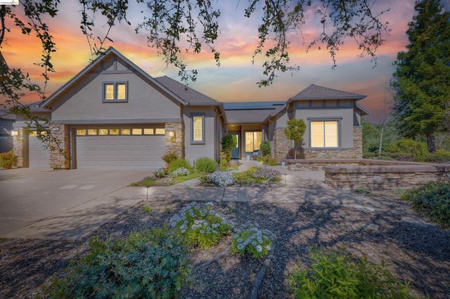 16 Rock Ridge, Copperopolis, CA 95228