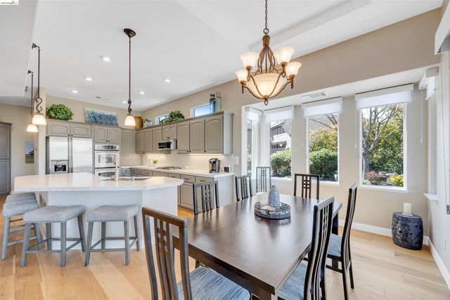 16 Rock Ridge, Copperopolis, CA 95228