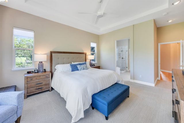 16 Rock Ridge, Copperopolis, CA 95228