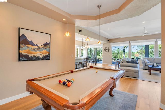 16 Rock Ridge, Copperopolis, CA 95228