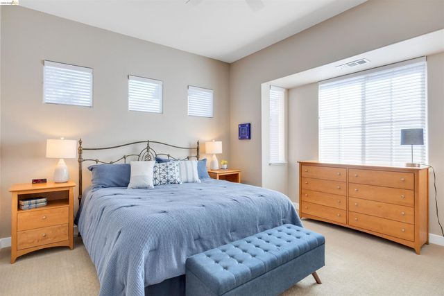 16 Rock Ridge, Copperopolis, CA 95228