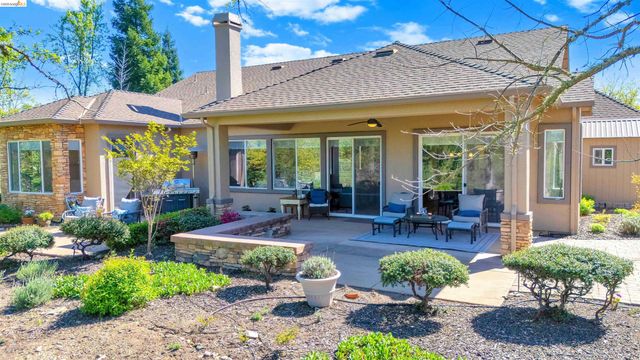 16 Rock Ridge, Copperopolis, CA 95228
