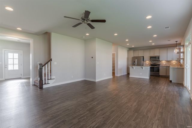 5742 Brookstone Drive, Newburgh, IN 47630