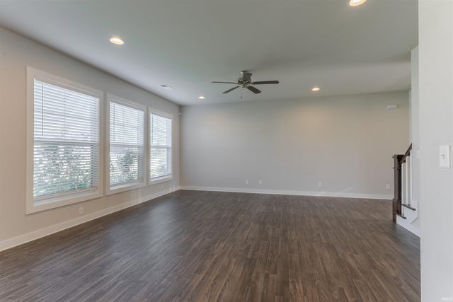 5742 Brookstone Drive, Newburgh, IN 47630