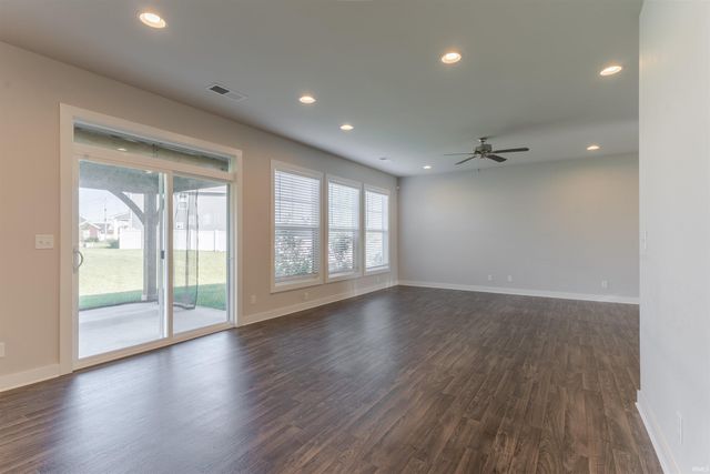 5742 Brookstone Drive, Newburgh, IN 47630