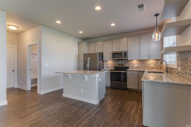 5742 Brookstone Drive, Newburgh, IN 47630
