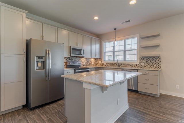 5742 Brookstone Drive, Newburgh, IN 47630