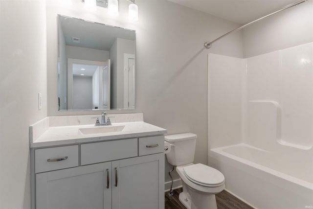 5742 Brookstone Drive, Newburgh, IN 47630