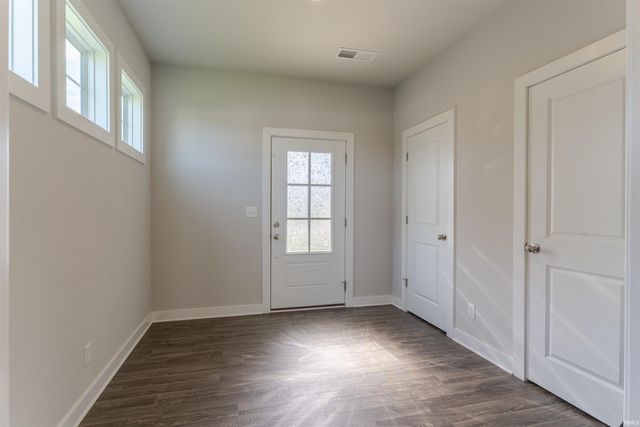 5742 Brookstone Drive, Newburgh, IN 47630