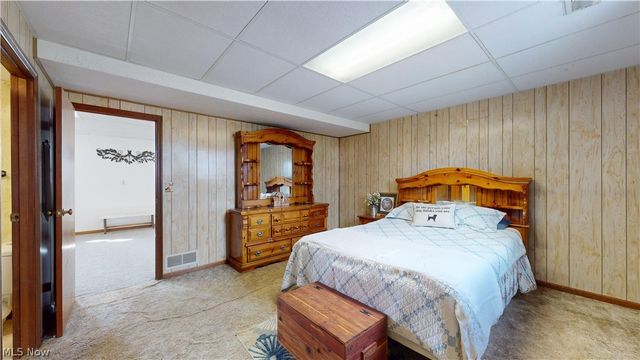 818 Seneca Drive, Belpre, OH 45714