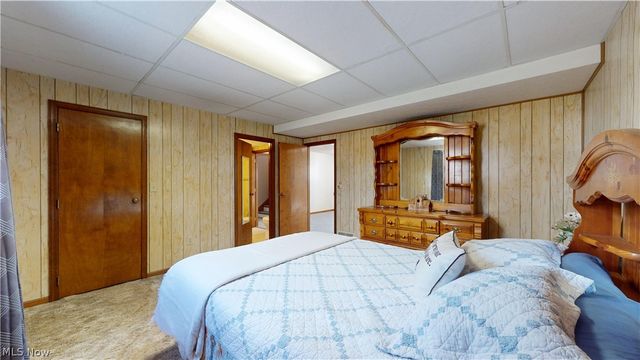 818 Seneca Drive, Belpre, OH 45714