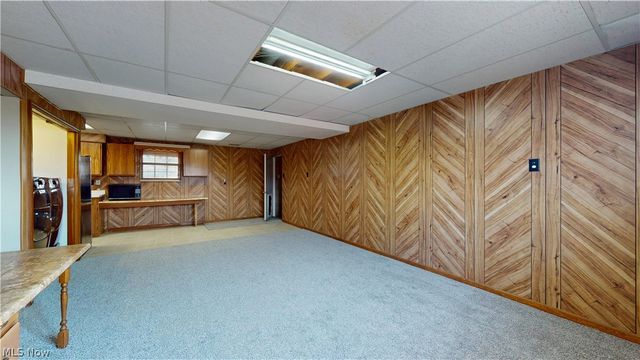 818 Seneca Drive, Belpre, OH 45714