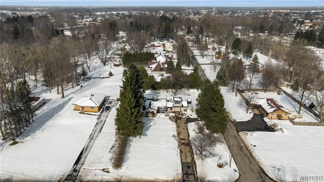 1534 Como Park Boulevard, Cheektowaga, NY 14043