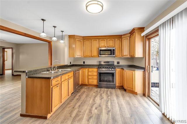 1534 Como Park Boulevard, Cheektowaga, NY 14043